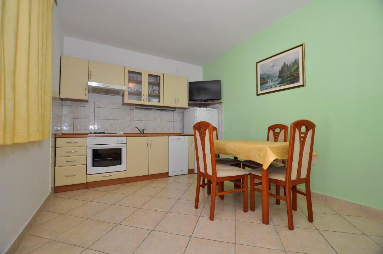 Vila Ana Mirela Slatine Exterior photo