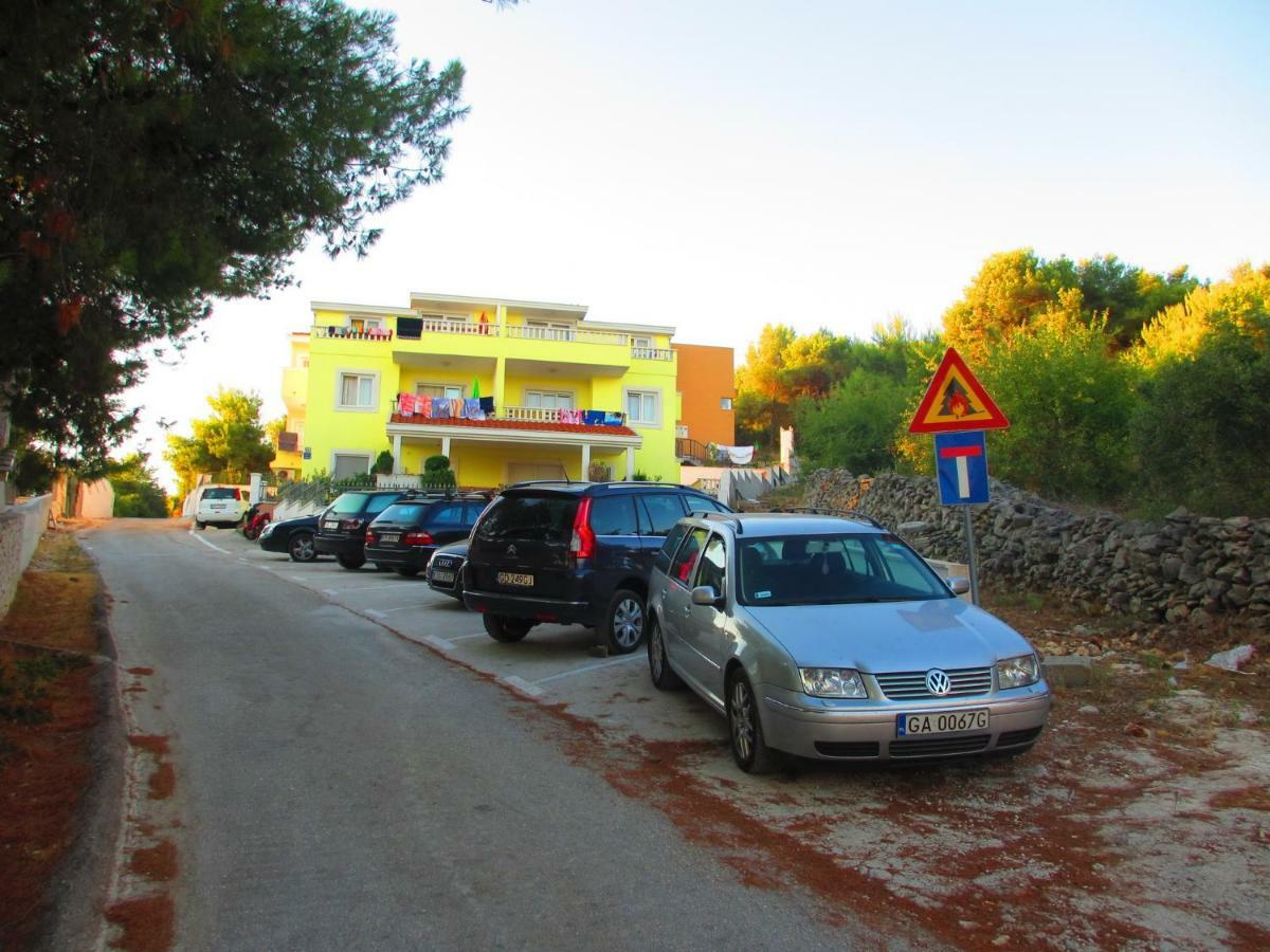 Vila Ana Mirela Apartment Slatine Exterior photo